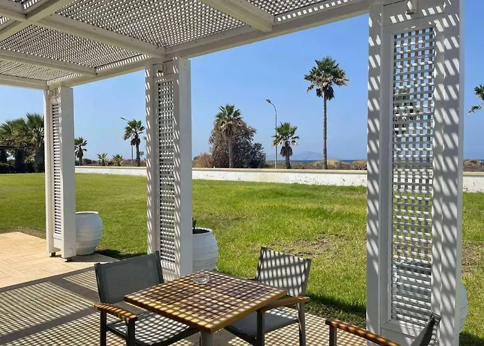 Pelagos Suites Hotel & Spa