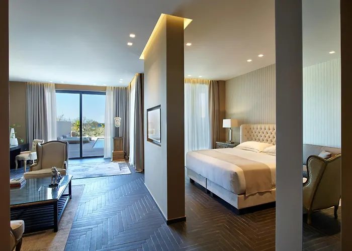 Pelagos Suites Hotel & Spa