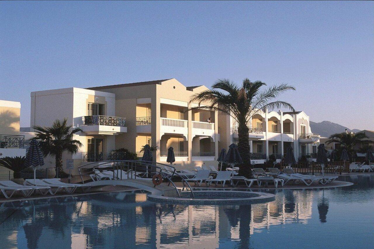 Pelagos & Hotel